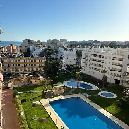 Naciones Luxe Apartment